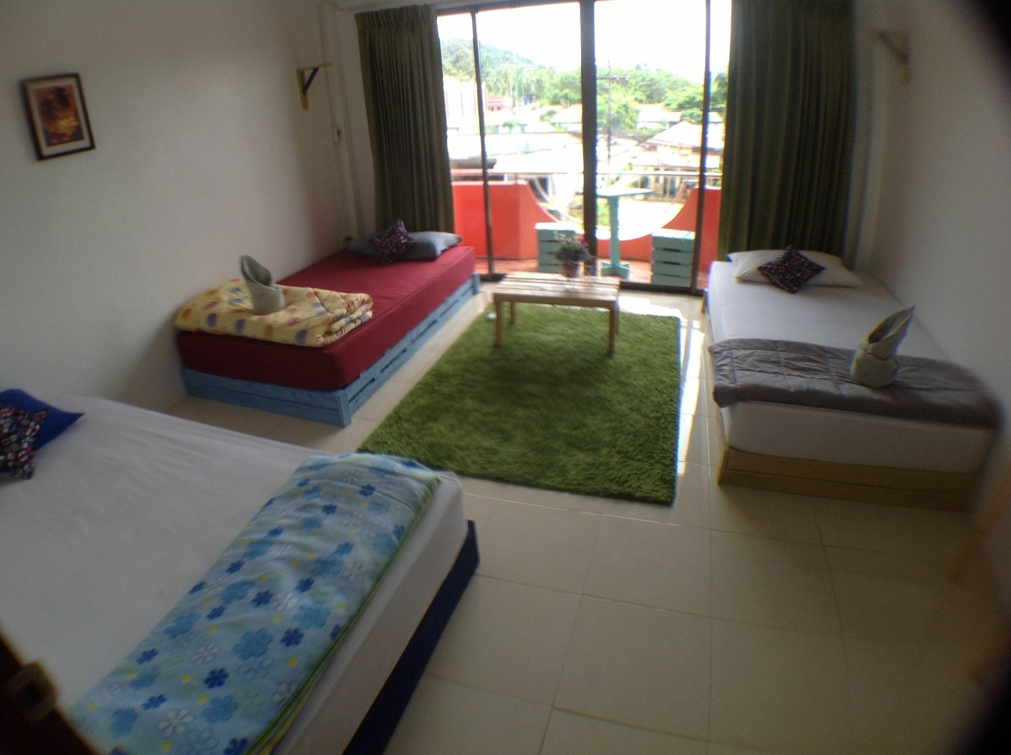 Green Leaf Guesthouse Краби Экстерьер фото